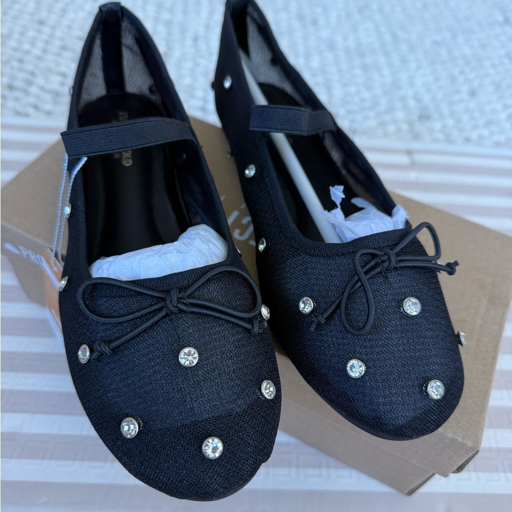 Project Cloud Black Women's Flats with Rhinestone Accents NWT - Picture 3 of 5